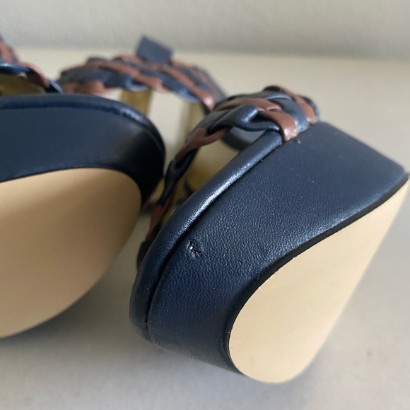 Shoe dazzle woman’s charisia navy heel sandal -7 - Picture 8 of 8